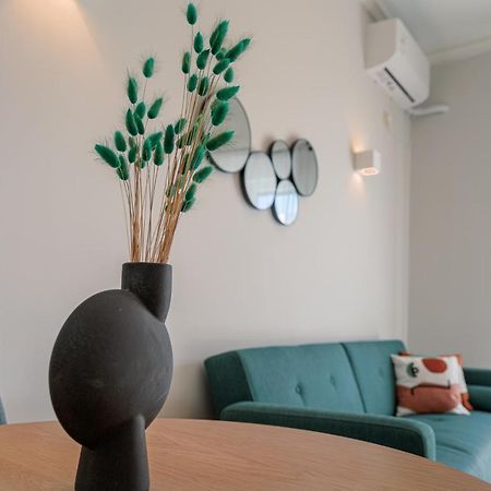 Sunny & Modern Apt For 3 Persons Athens Exterior photo