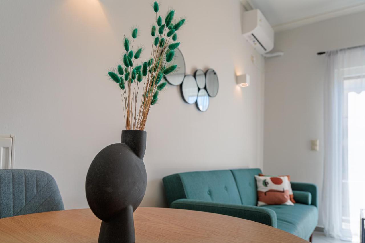 Sunny & Modern Apt For 3 Persons Athens Exterior photo