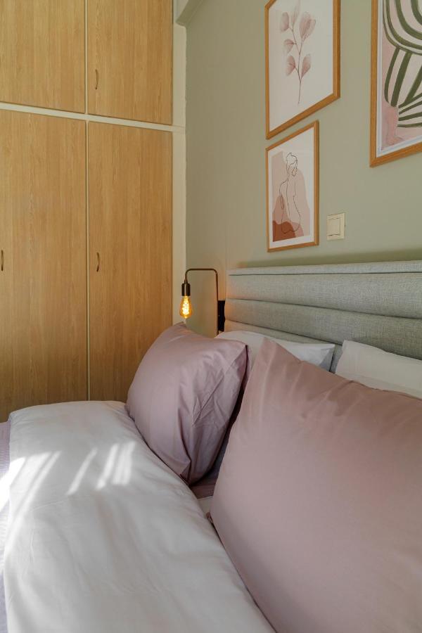 Sunny & Modern Apt For 3 Persons Athens Exterior photo